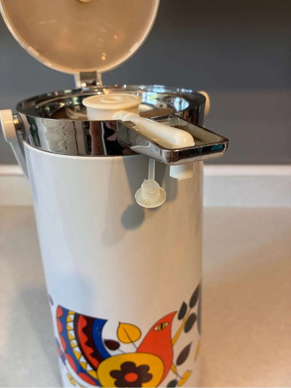 Vintage Air Pot Thermos Pump Drink Dispenser MCM Colorful Partridge Birds